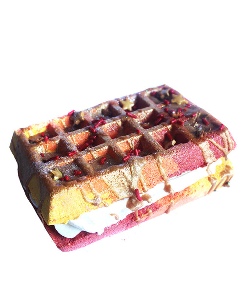 Triple Threat Waffle Sandwich Bath Bomb+ Bubble Bar - New York's Bathhouse