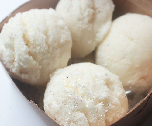 Vanilla Coconut Bubble Bath Truffles - New York's Bathhouse