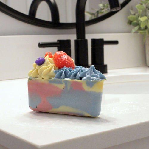Bahama Berry Cake Slice Soap - New York's Bathhouse