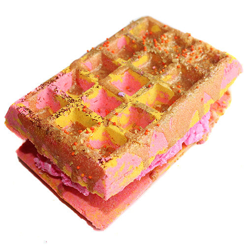 Chai Tea Waffle Sandwich Bath Bomb+ Bubble Bar - New York's Bathhouse