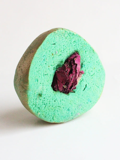 Cannabis & Roses Bubble Bar - New York's Bathhouse